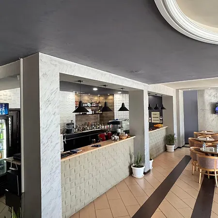 Bar Restorant Alpet Hotel